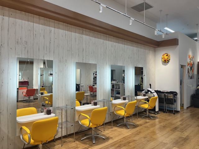イオンモール各務原インター店の店内
